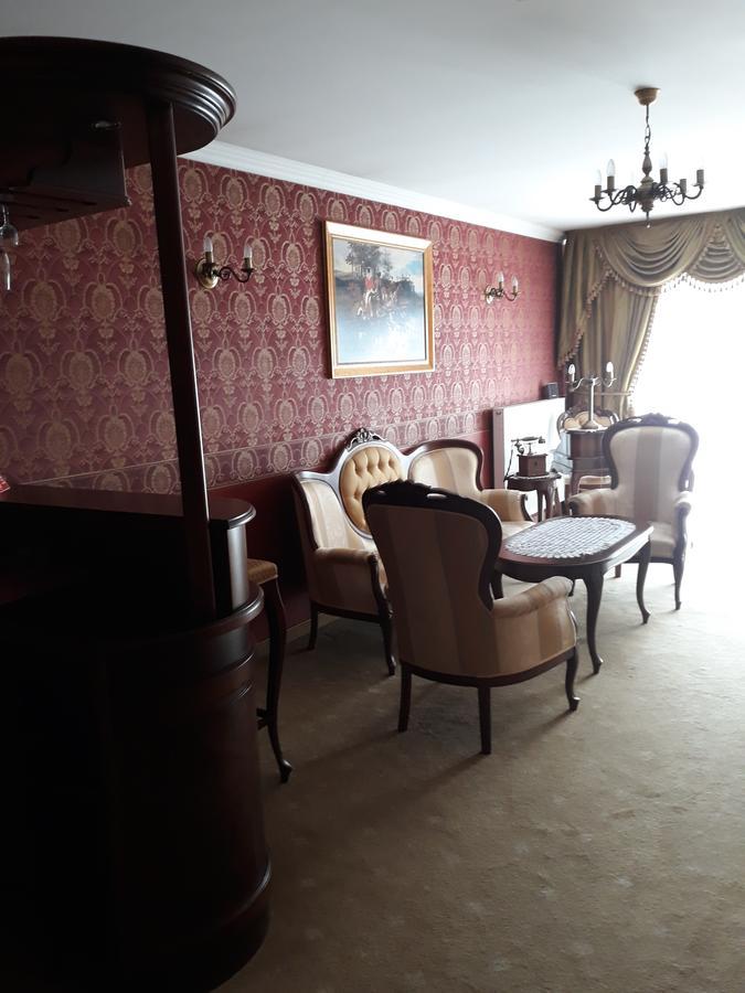 Hotel Imperium Pszczyna Exterior foto